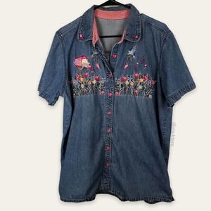 Vintage Grannycore Denim Chambray Embroidered Floral Button Up Shirt